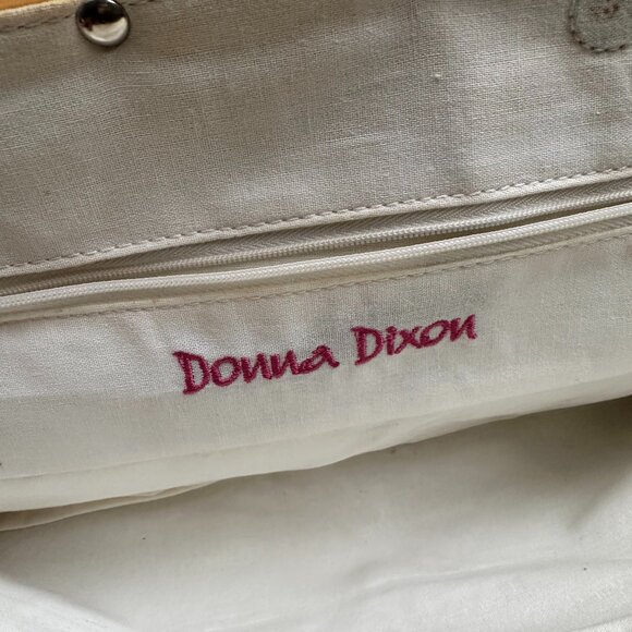 Donna Dixon Green and White Patterned Bamboo Handle Tote Bag - Picture 2 of 2